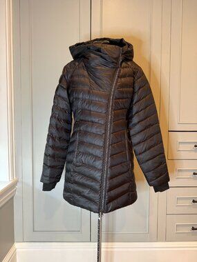 Women's Spyder Long Down Jacket, Black, Size M, NWT